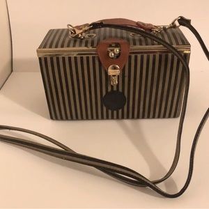 Zucca Striped Train Case Style Handbag